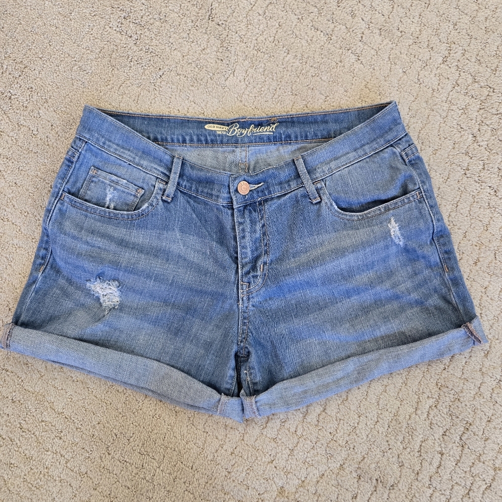 Women's Old Navy Distressed Boyfriend Jean Shorts